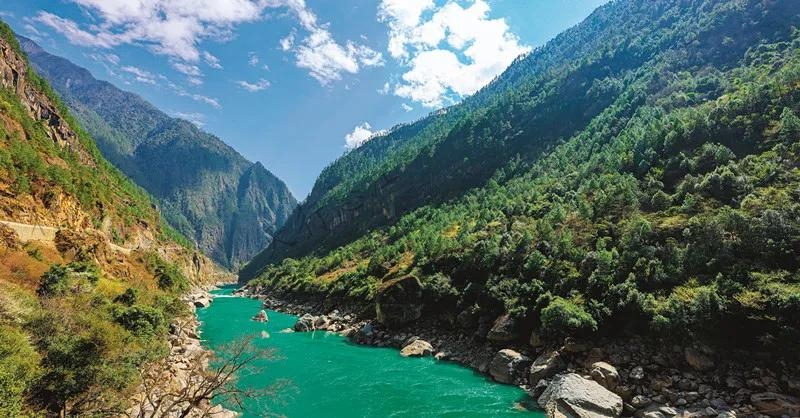 怒江：世界級(jí)高山峽谷旅游勝地